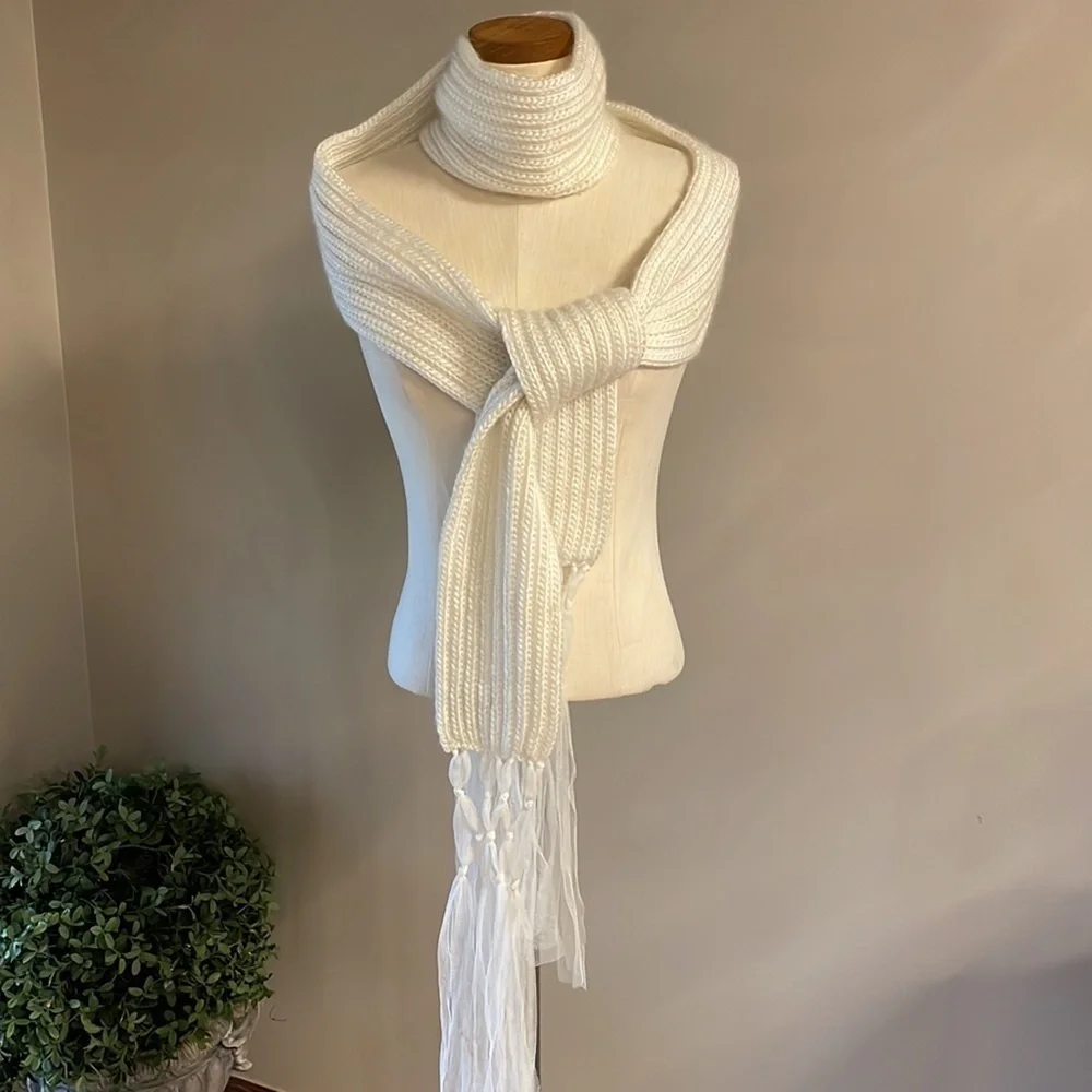 SISLEY women’s EXRA LONG WHITE bridal scarf with tulle fringe approx 100 inches